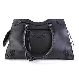 Balenciaga Neo Classic Leather Shoulder Bag Black
